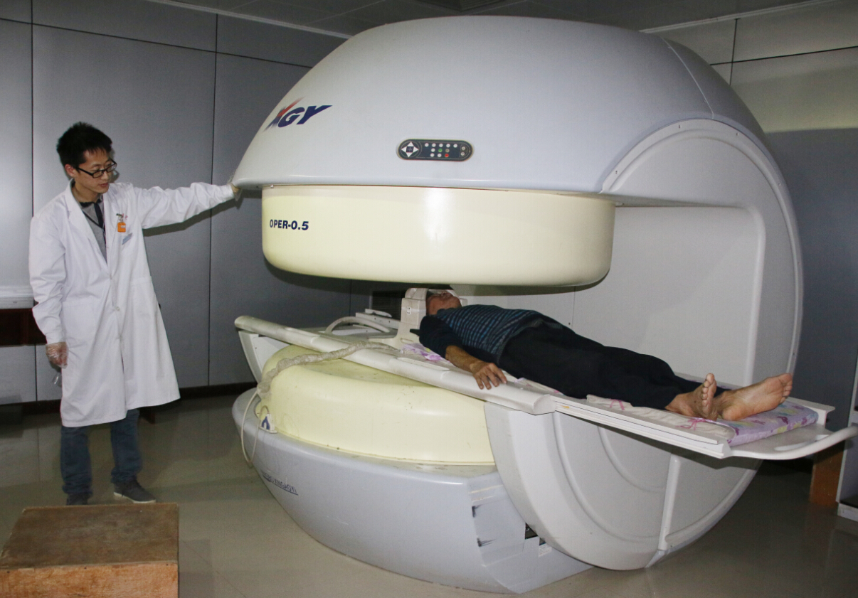 廣西-賀州廣濟醫院使用景泰源LED平板凈化燈