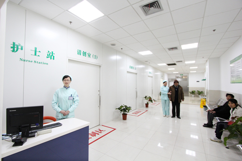 重慶市九龍坡區建設醫院使用景泰源LED平板凈化燈